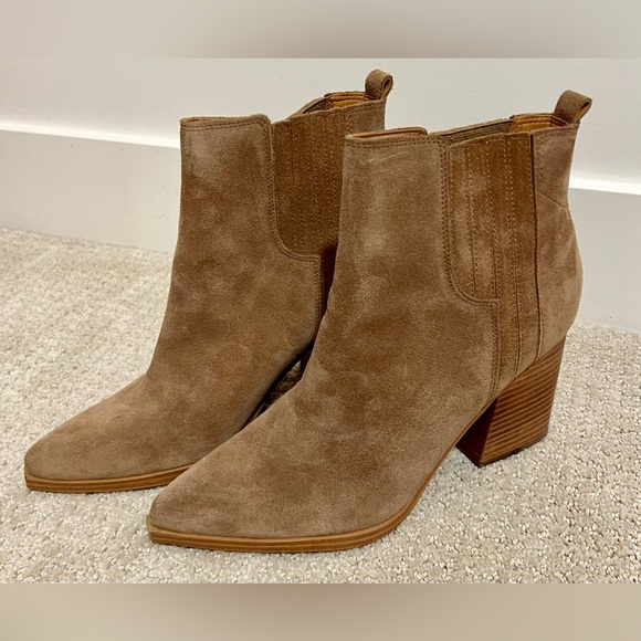 Marc Fisher Suede Heeled Ankle Boots - Picture 1 of 7